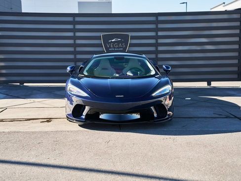 Used 2022 McLaren GT RWD image 15