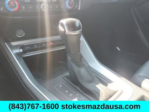 Used 2020 Audi Q3 2.0T Premium Plus AWD/4WD image 36