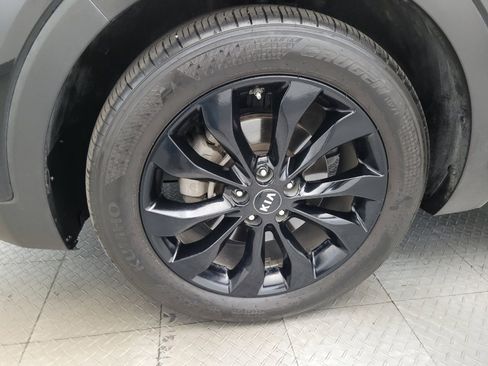 Used 2020 Kia Sorento EX FWD image 31