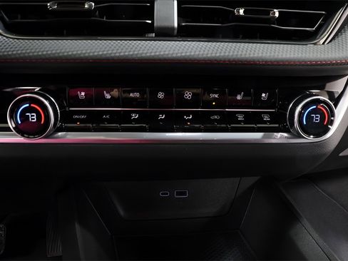 New 2026 Chevrolet Equinox RS w/ Convenience Package III image 9