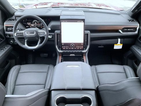 New 2026 GMC Yukon Denali w/ Sun & Power Step Package image 12