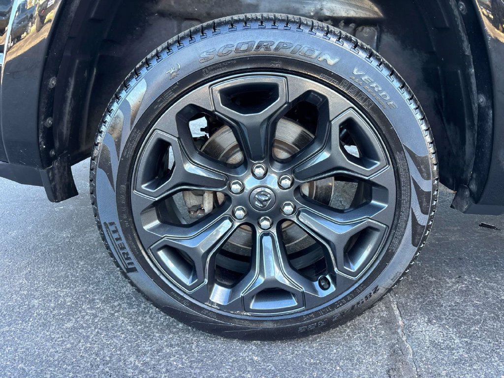 Used 2022 RAM 1500 Limited w/ Night Edition AWD/4WD image 33