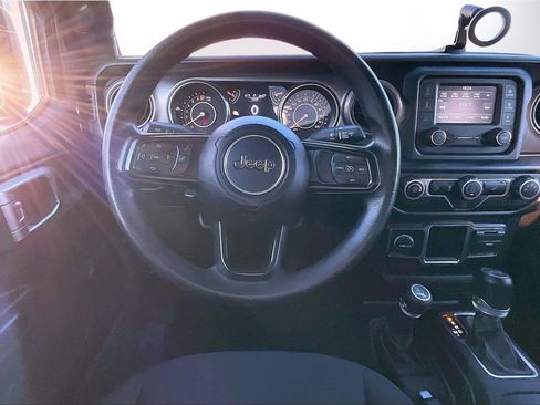 Certified 2020 Jeep Wrangler Unlimited Sport image 11