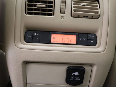 Used 2015 Nissan Pathfinder SL w/ SL Premium Package image 15