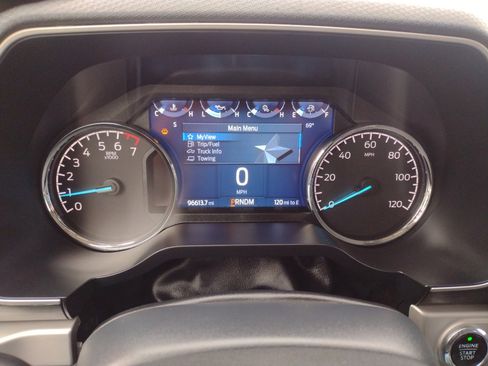 Used 2022 Ford F150 XLT w/ Equipment Group 302A High AWD/4WD image 12