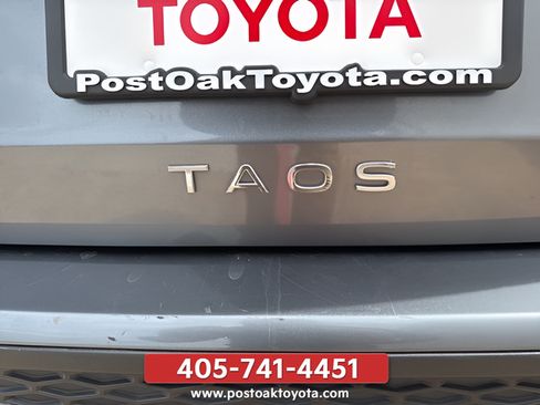 Used 2024 Volkswagen Taos SE FWD image 27