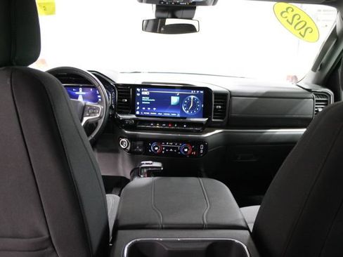 Used 2023 Chevrolet Silverado 1500 RST AWD/4WD image 31