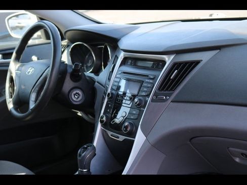 Used 2013 Hyundai Sonata GLS FWD image 8