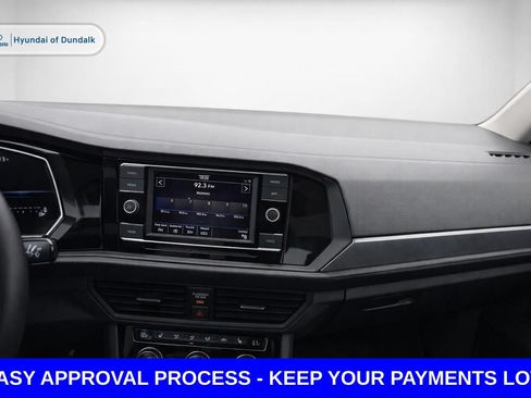 Used 2024 Volkswagen Jetta SE FWD image 11