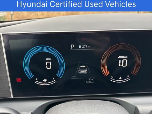 Certified 2025 Hyundai Santa Cruz SEL image 22