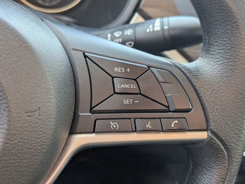 Used 2024 Nissan Altima 2.5 SV FWD image 31