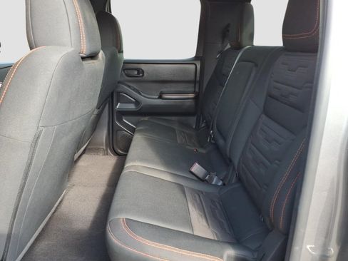 Used 2026 Nissan Frontier PRO-4X AWD/4WD image 14