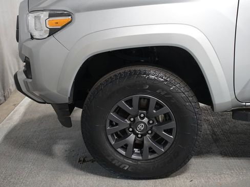Certified 2023 Toyota Tacoma SR5 w/ Technology Package AWD/4WD image 5