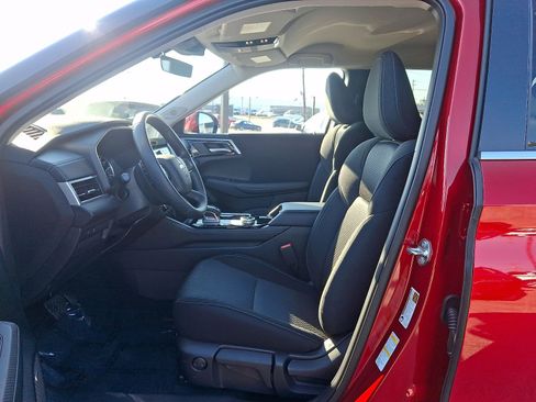 New 2026 Mitsubishi Outlander ES image 12