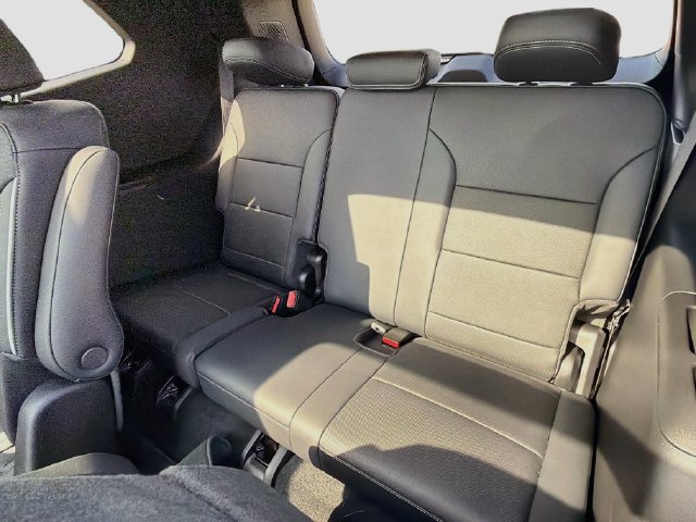 New 2027 Buick Enclave Sport Touring w/ Power Package FWD image 24