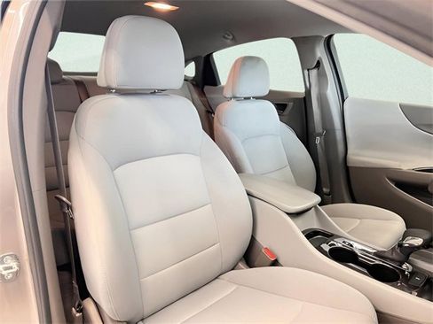 Used 2023 Chevrolet Malibu LS image 11