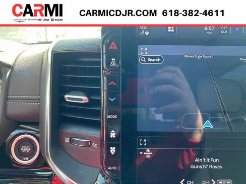 New 2026 RAM 1500 Laramie AWD/4WD image 30