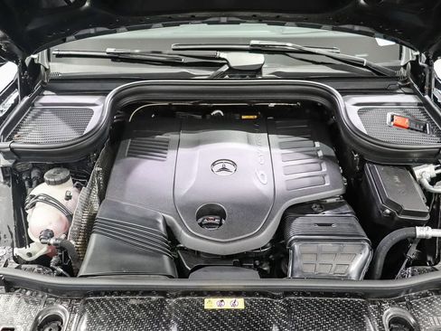 Certified 2026 Mercedes-Benz GLS 450 4MATIC image 29