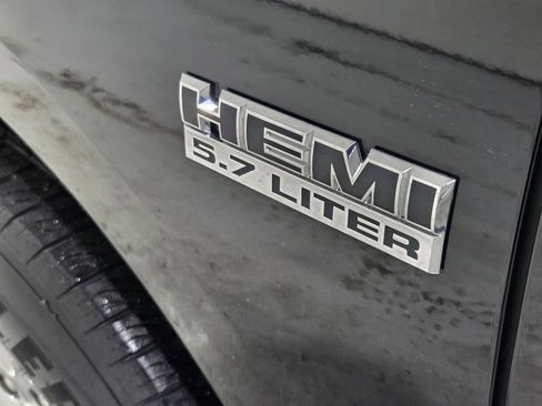 Used 2012 RAM 1500 Express image 2