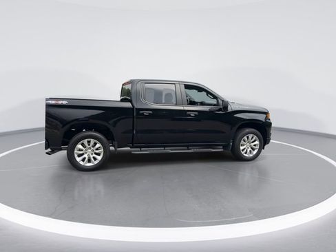 Used 2025 Chevrolet Silverado 1500 Custom AWD/4WD image 9