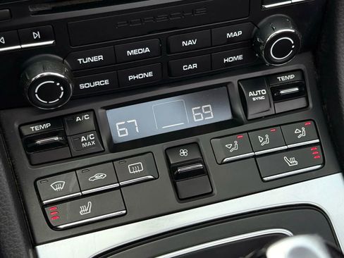 Used 2017 Porsche 718 Boxster image 22