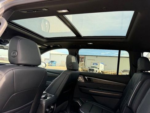 New 2026 Buick Enclave Avenir w/ Super Cruise Package image 11