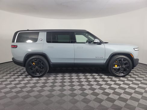 Used 2022 Rivian R1S Launch Edition AWD/4WD image 6