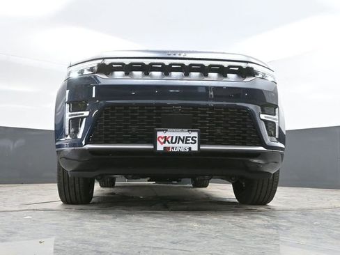 New 2026 Jeep Grand Wagoneer L Limited AWD/4WD image 44
