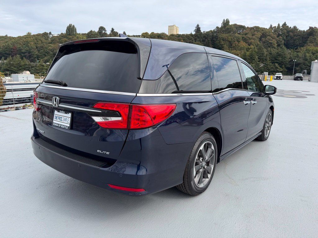 Used 2020 Honda CR-V LX image 24