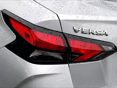 New 2025 Nissan Versa SV image 14