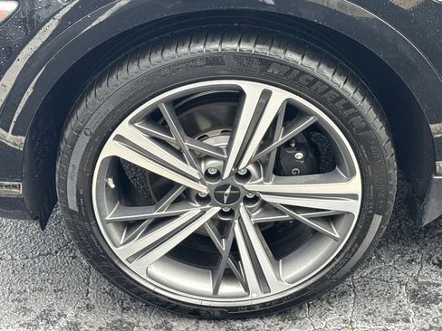 Used 2025 Genesis GV80 3.5T e-SC AWD/4WD image 11