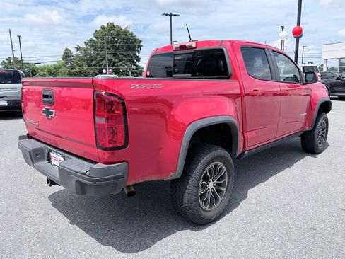 Used 2018 Chevrolet Colorado ZR2 w/ LPO, Premium Interior Package AWD/4WD image 6