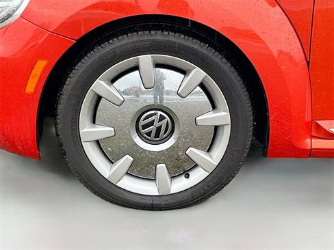 Used 2019 Volkswagen Beetle 2.0T SE image 29