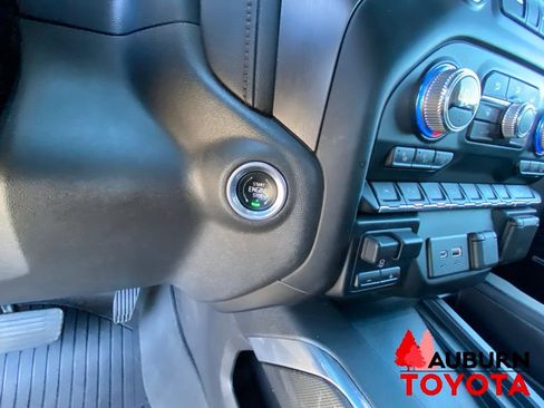 Used 2020 GMC Sierra 1500 AT4 w/ AT4 Premium Package AWD/4WD image 43