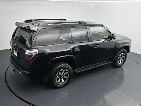 Used 2023 Toyota 4Runner TRD Off-Road Premium AWD/4WD image 35