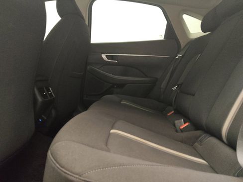 Used 2022 Hyundai Sonata SEL w/ Convenience Package FWD image 18