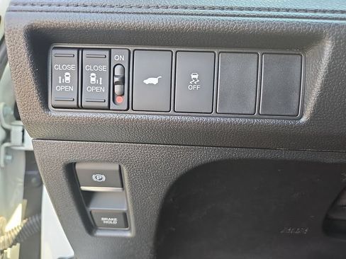 Used 2026 Honda Odyssey Sport-L image 24