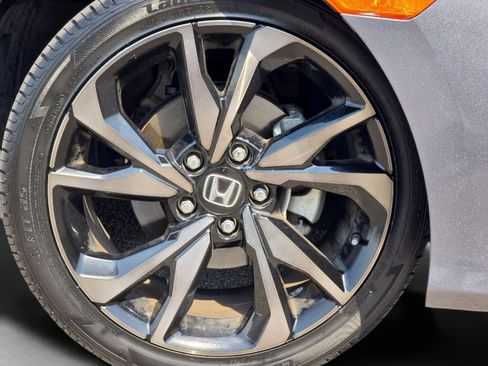 Used 2019 Honda Civic Sport image 21