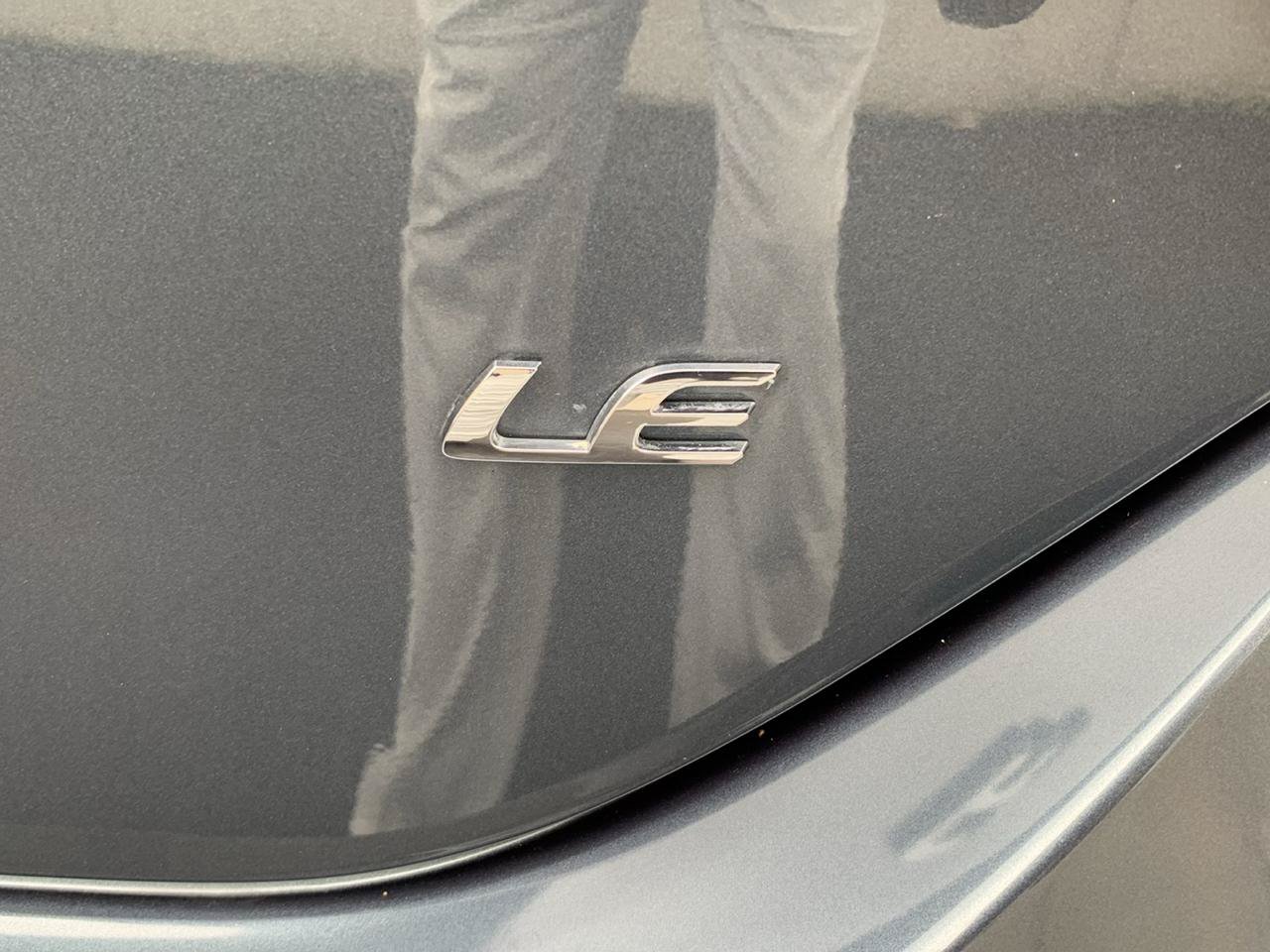 Used 2015 Toyota Corolla LE FWD image 26