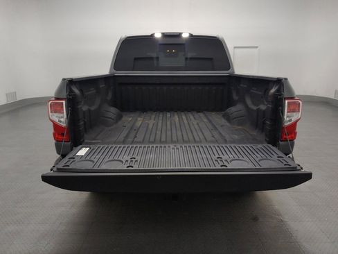 Used 2021 Nissan Titan S w/ S Utility Package RWD image 29