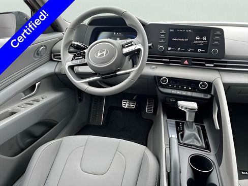 Used 2025 Hyundai Elantra Sport FWD image 23