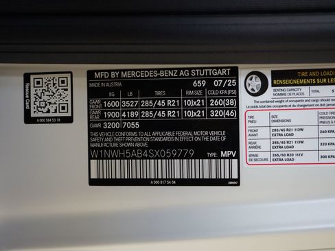 Used 2025 Mercedes-Benz G 63 AMG 4MATIC image 37