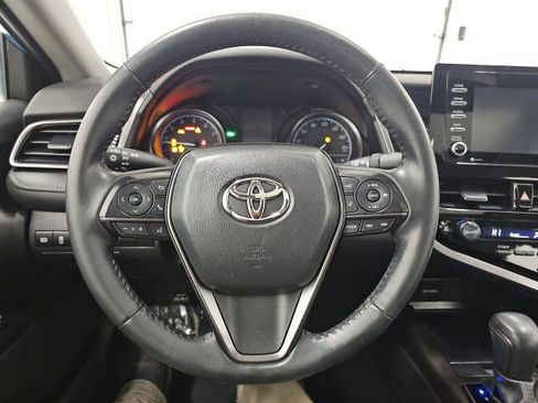Used 2023 Toyota Camry SE image 18