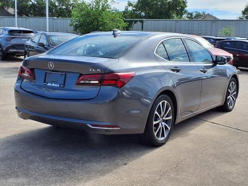 Used 2017 Acura TLX V6 w/ Advance Package image 4