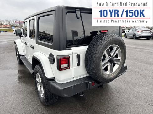 Used 2022 Jeep Wrangler Unlimited Sahara w/ Cold Weather Group image 8