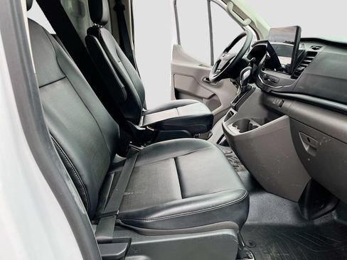 Used 2024 Ford Transit 350 148 Low Roof AWD image 25