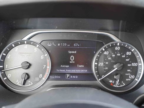 Used 2021 Nissan Titan SV w/ Accessory Utility Package image 18