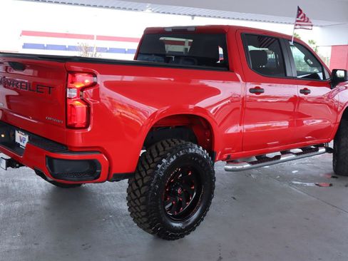 Used 2020 Chevrolet Silverado 1500 Custom w/ Custom Value Package image 5