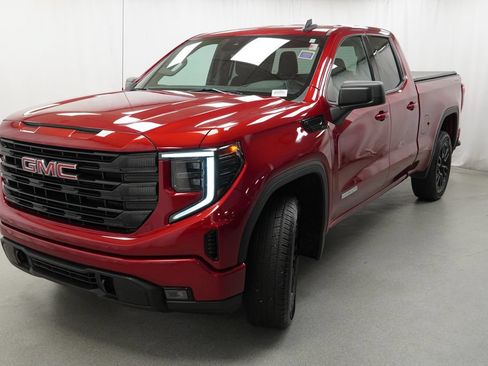 Used 2023 GMC Sierra 1500 Elevation AWD/4WD image 28