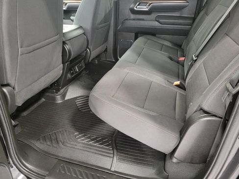 Used 2026 Chevrolet Silverado 1500 LT Trail Boss w/ Protection Package AWD/4WD image 21